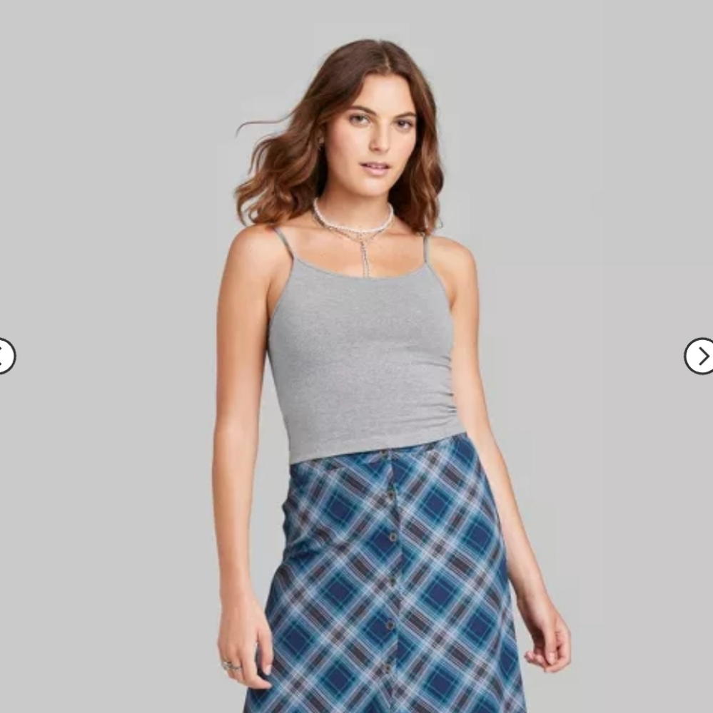 NWT crop tank top size M (lot of 10)